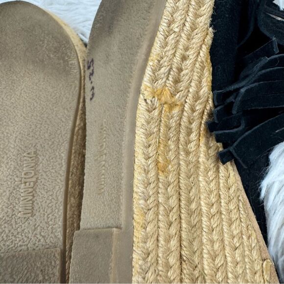 Minnetonka Ashley Sue Fringe Suede Leather Espadrille Wedge Sandals - Picture 11 of 11